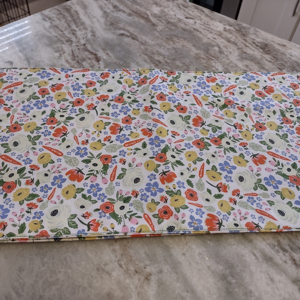SPRING Easter table runner